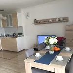 Apartment Near Yumbo And Cita *