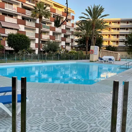 Near Yumbo And Cita Апартаменти